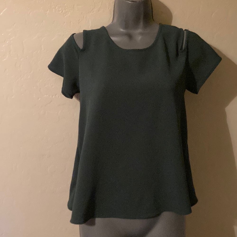Meraki Green Off the shoulder Top Blouse Size small Super Flowy
